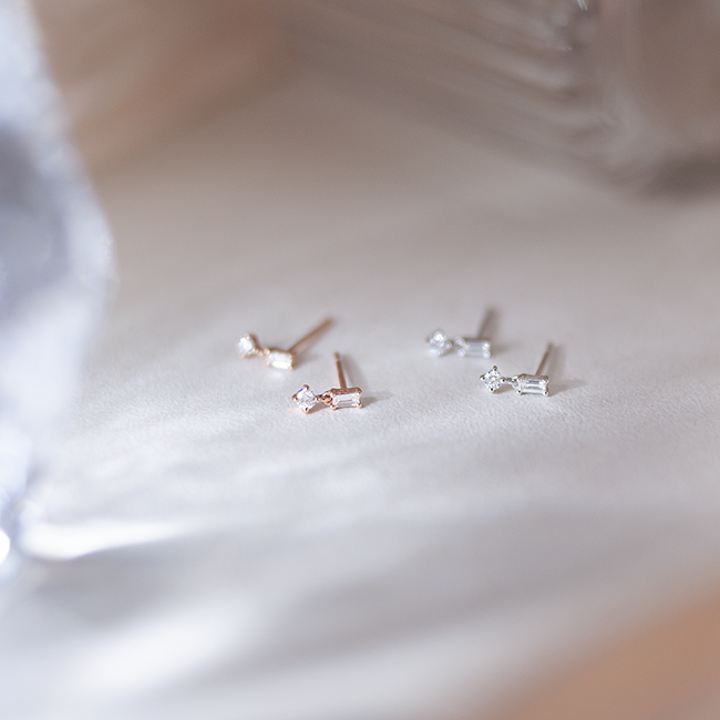 Baguette bliss diamond earrings